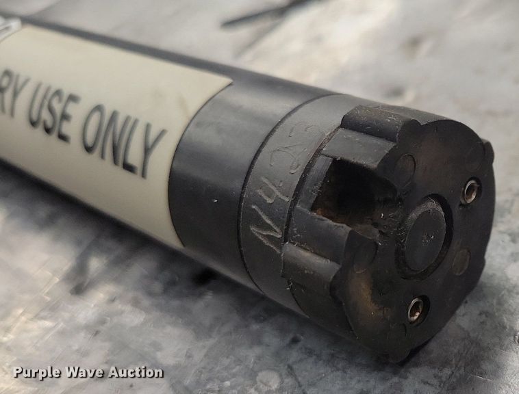 image for item LC9991 1994 Ditch Witch P80 directional rod pusher