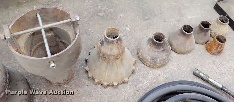 image for item LC9991 1994 Ditch Witch P80 directional rod pusher