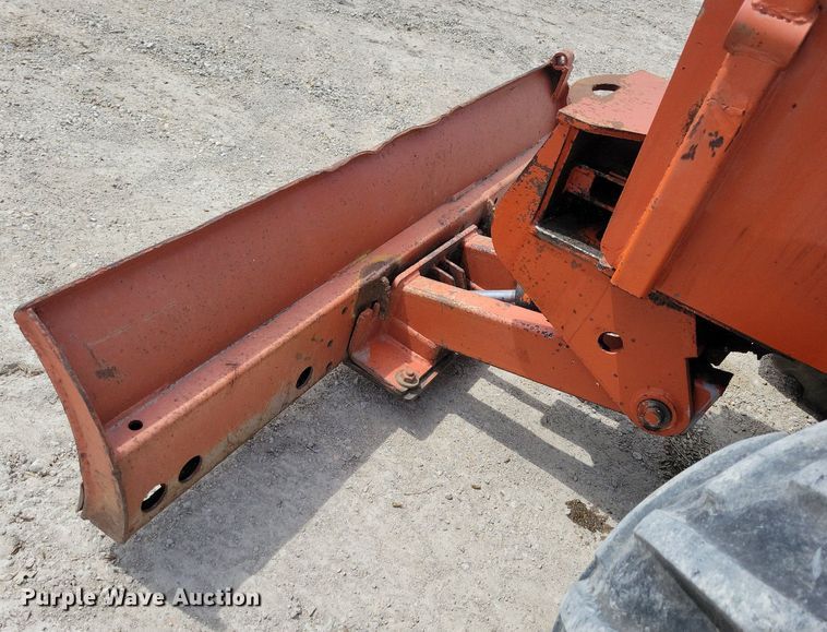 image for item LC9993 Ditch Witch 6510 cable plow