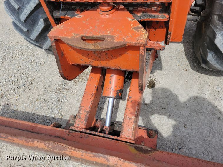 image for item LC9993 Ditch Witch 6510 cable plow