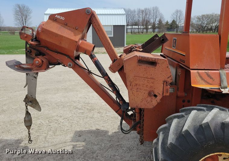 image for item LC9993 Ditch Witch 6510 cable plow