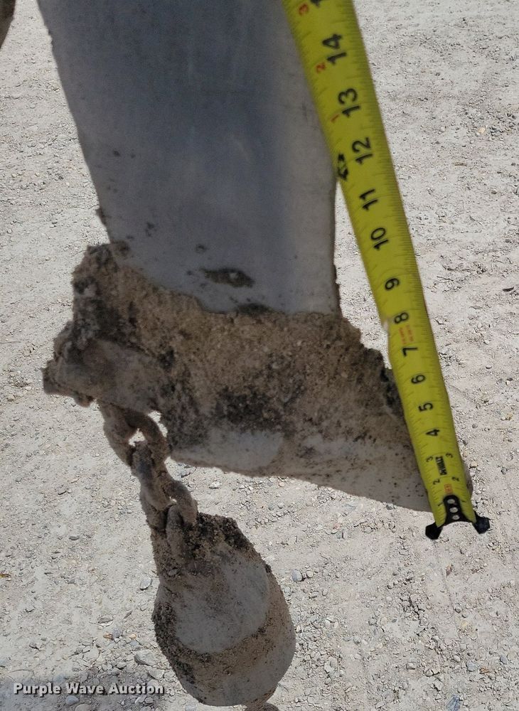 image for item LC9993 Ditch Witch 6510 cable plow