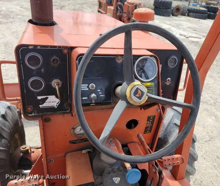 image for item LC9993 Ditch Witch 6510 cable plow