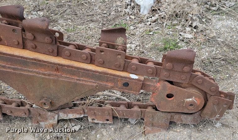 image for item LC9993 Ditch Witch 6510 cable plow