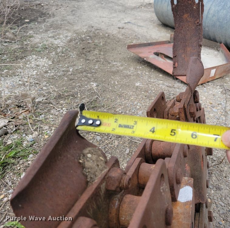 image for item LC9993 Ditch Witch 6510 cable plow