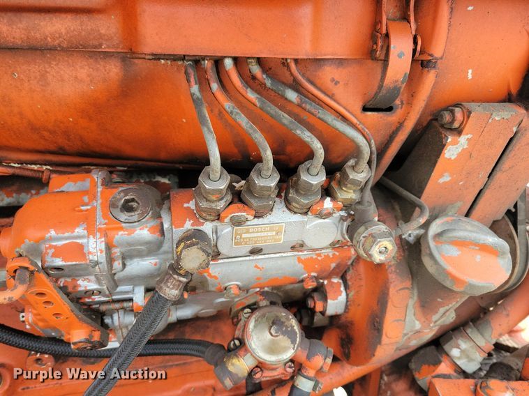 image for item LC9993 Ditch Witch 6510 cable plow