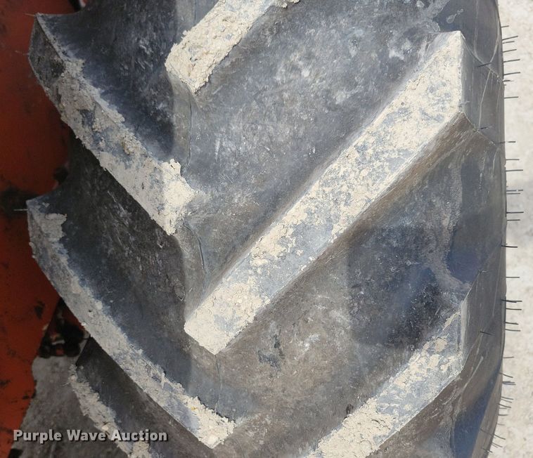 image for item LC9993 Ditch Witch 6510 cable plow