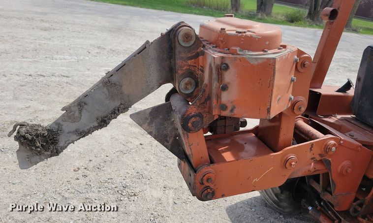 image for item LC9994 Ditch Witch 350SX cable plow