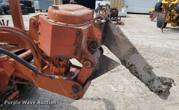 image for item LC9994 Ditch Witch 350SX cable plow