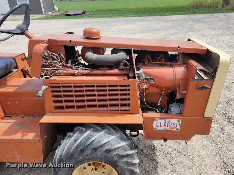 image for item LC9994 Ditch Witch 350SX cable plow