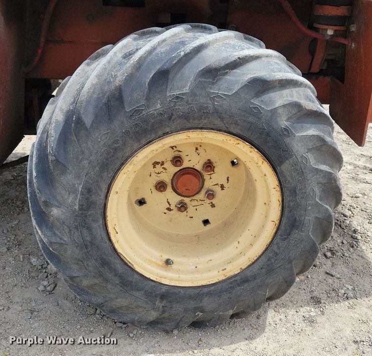 image for item LC9994 Ditch Witch 350SX cable plow