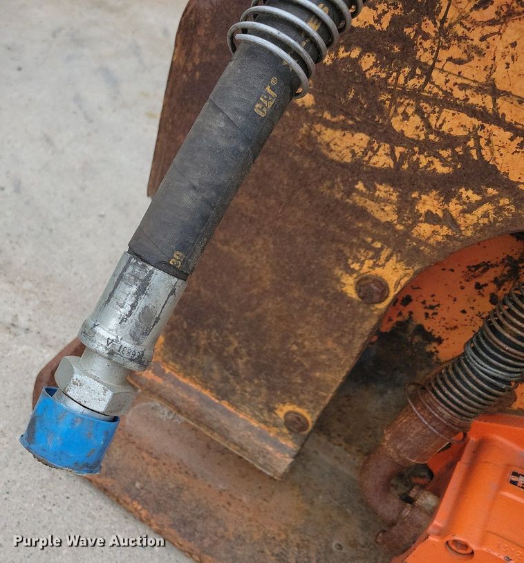 image for item LC9997 NPK excavator plate compactor