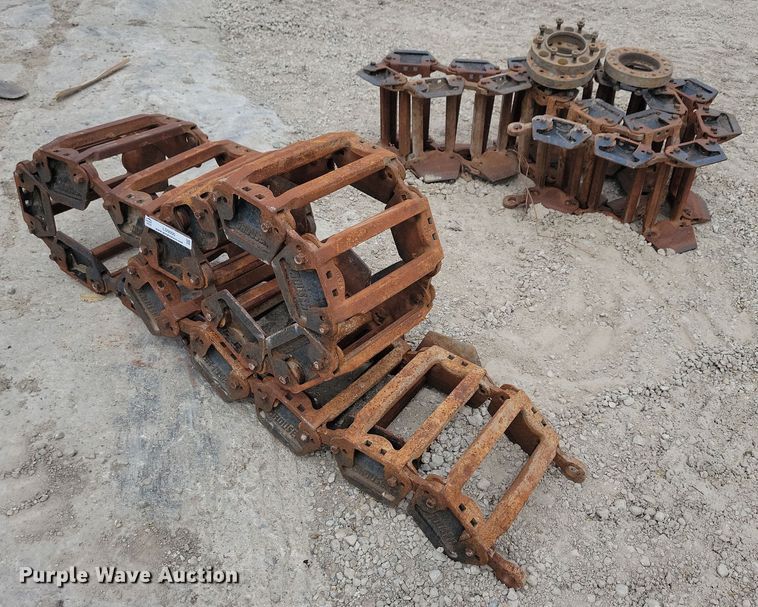 image for item LD9000 Grouser over the tire skid steer tracks