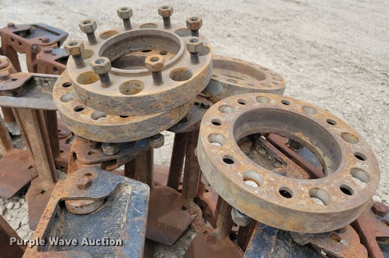 image for item LD9000 Grouser over the tire skid steer tracks