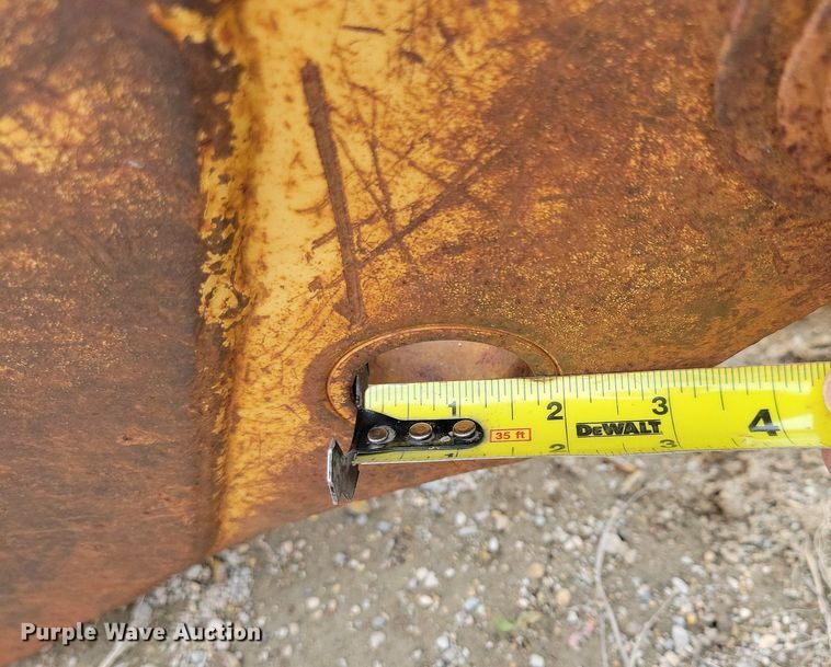 image for item LD9002 Caterpillar excavator bucket