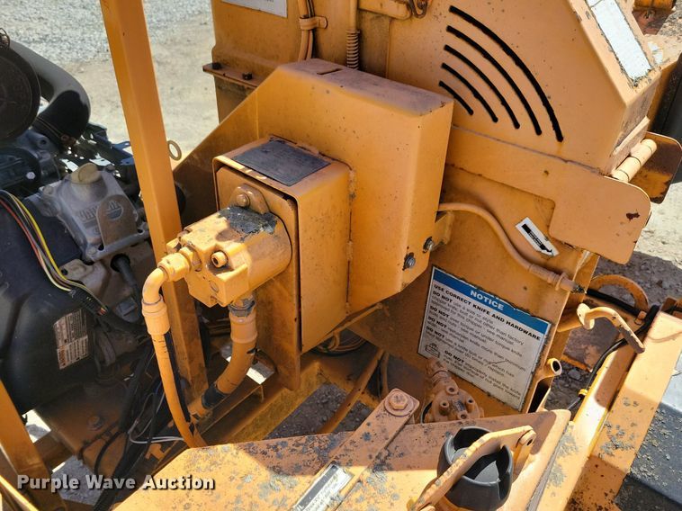 image for item LD9022 2006 Bandit 65XL wood chipper