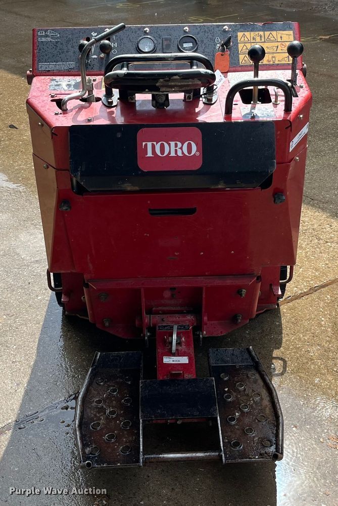 image for item LD9457 2017 Toro TX427 compact utility loader