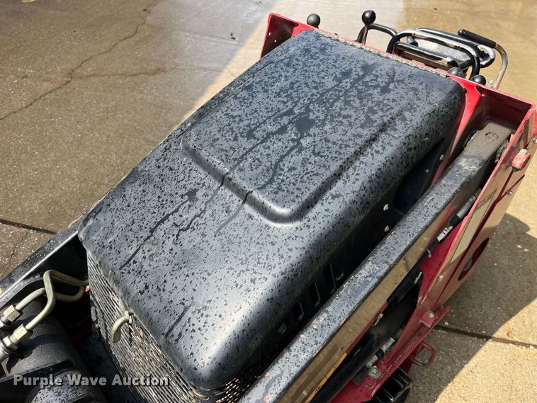 image for item LD9457 2017 Toro TX427 compact utility loader