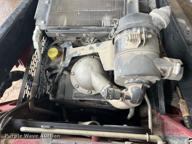 image for item LD9457 2017 Toro TX427 compact utility loader