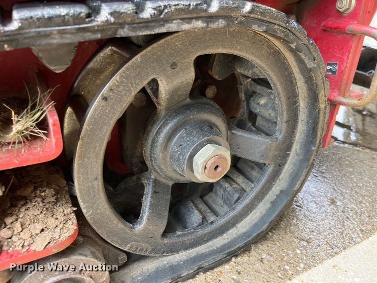 image for item LD9457 2017 Toro TX427 compact utility loader