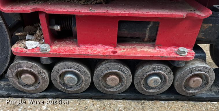 image for item LD9457 2017 Toro TX427 compact utility loader