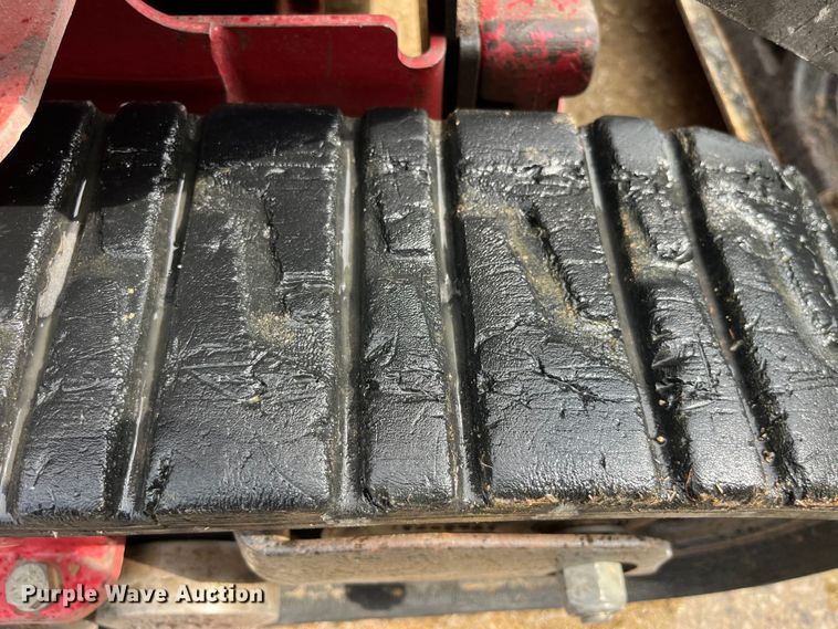 image for item LD9457 2017 Toro TX427 compact utility loader