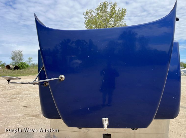 image for item LD9459 2006 Mack CHN613 dump truck