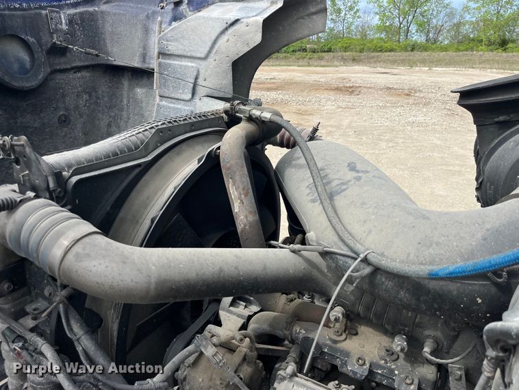 image for item LD9459 2006 Mack CHN613 dump truck