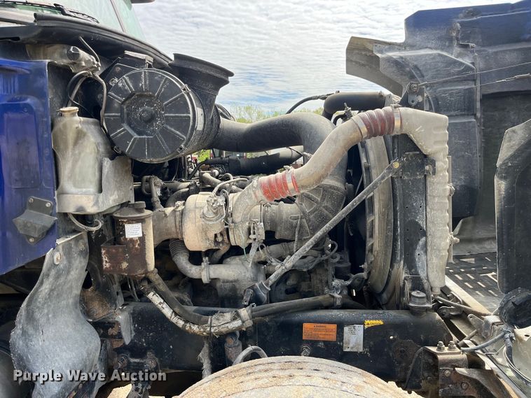 image for item LD9459 2006 Mack CHN613 dump truck