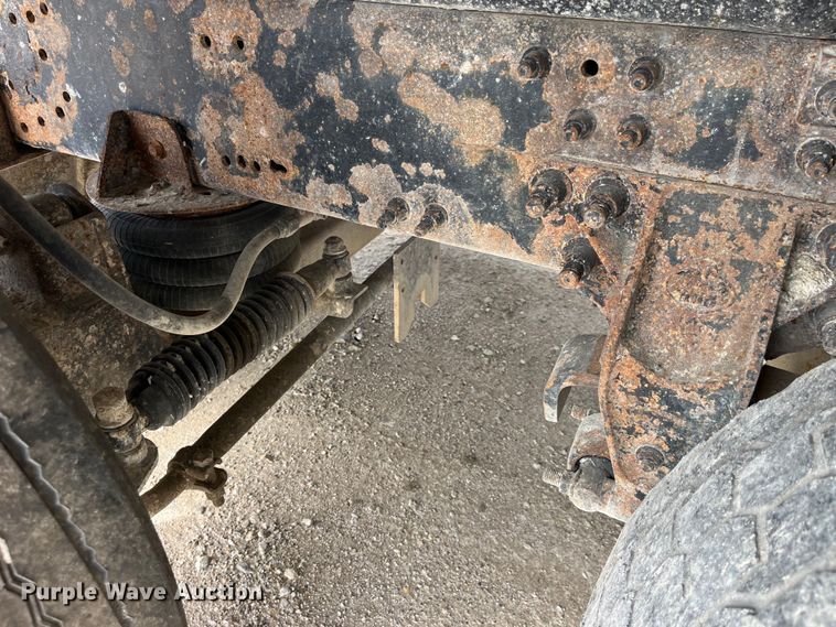 image for item LD9459 2006 Mack CHN613 dump truck