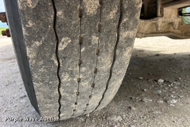 image for item LD9459 2006 Mack CHN613 dump truck