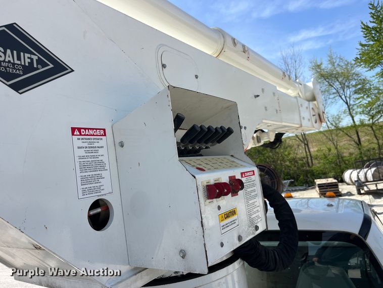 image for item LD9461 2012 Ford F750 Super Duty XL bucket truck