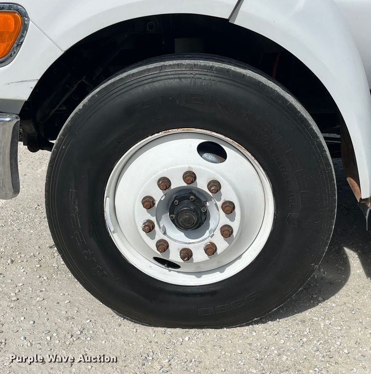 image for item LD9461 2012 Ford F750 Super Duty XL bucket truck