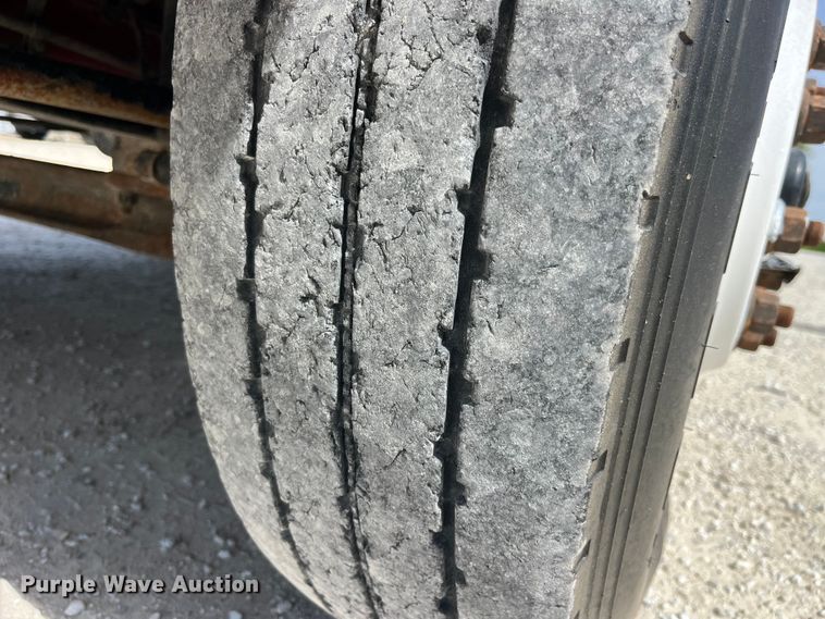 image for item LD9461 2012 Ford F750 Super Duty XL bucket truck