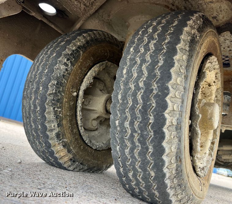 image for item LD9480 Stone SB1600 power buggy