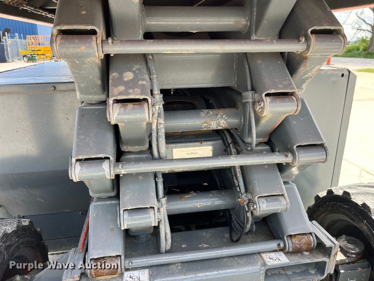 image for item LD9483 2012 SkyJack SJ 6832RT scissor lift