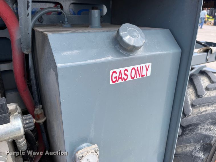 image for item LD9483 2012 SkyJack SJ 6832RT scissor lift