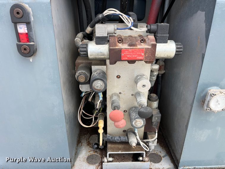 image for item LD9483 2012 SkyJack SJ 6832RT scissor lift