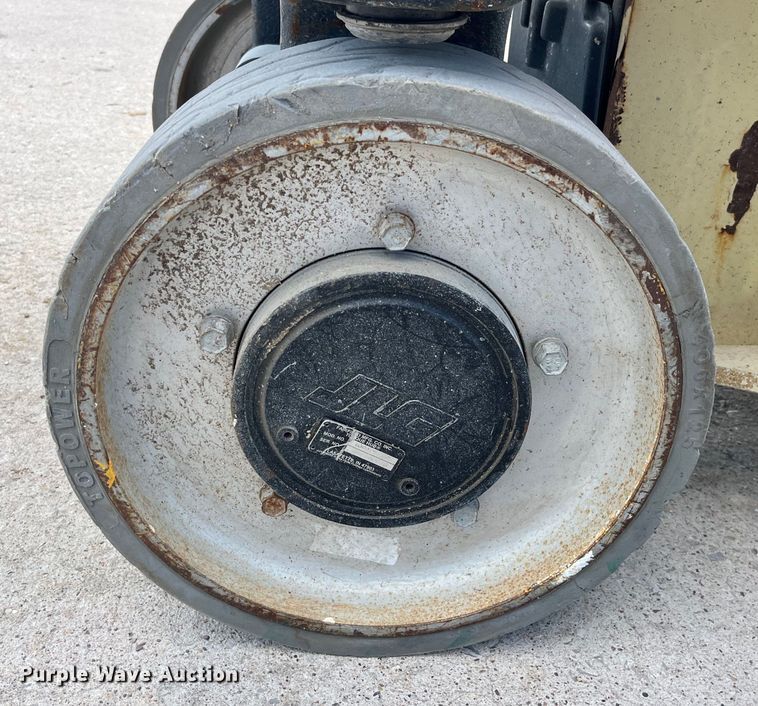 image for item LD9484 2008 JLG 2030ES scissor lift