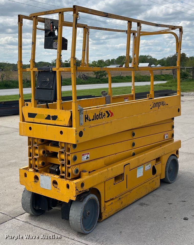 image for item LD9485 2012 Haulotte Compact 2632E scissor lift
