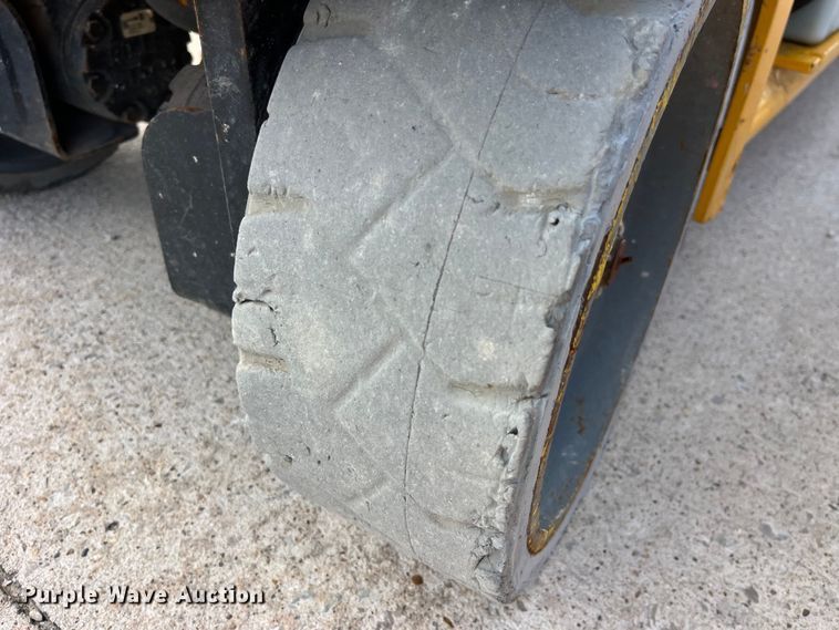 image for item LD9485 2012 Haulotte Compact 2632E scissor lift