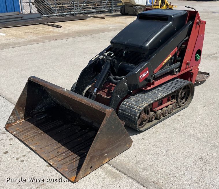 image for item LD9486 2017 Toro TX525 compact utility loader