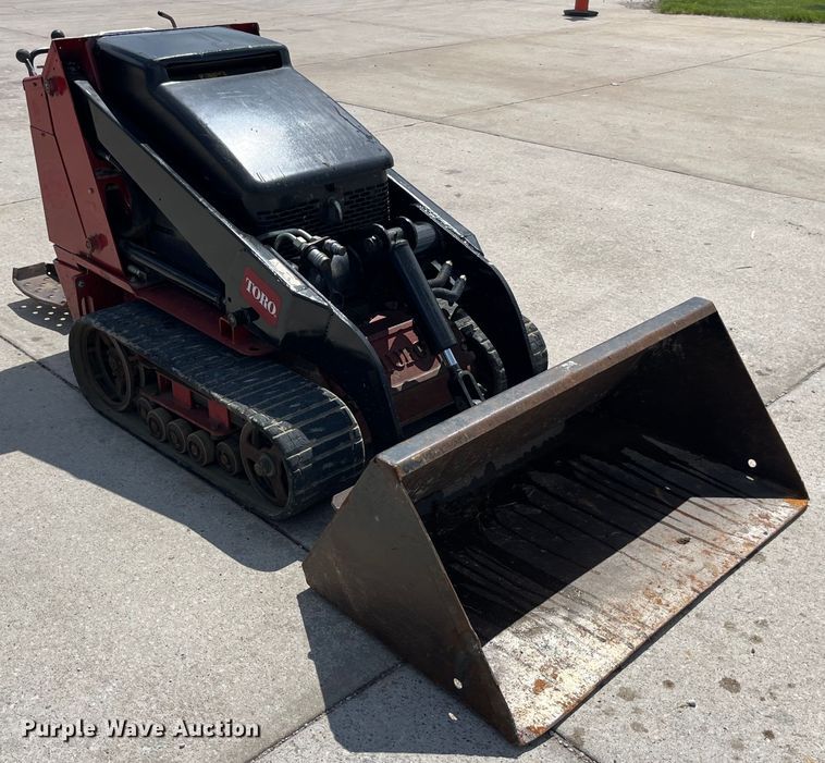 image for item LD9486 2017 Toro TX525 compact utility loader