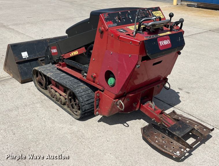 image for item LD9486 2017 Toro TX525 compact utility loader