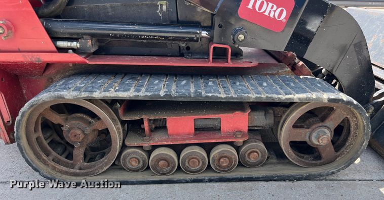 image for item LD9486 2017 Toro TX525 compact utility loader