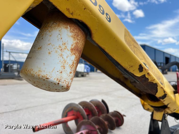 image for item LD9487 Ground Hog HD99-H post hole auger