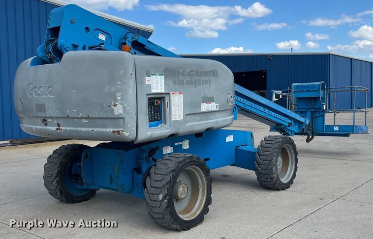 image for item LD9489 2005 Genie S-60 boom lift