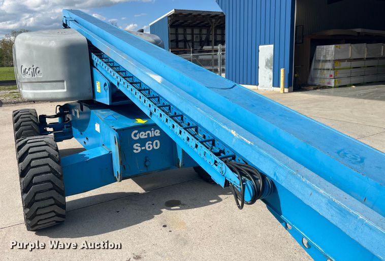 image for item LD9489 2005 Genie S-60 boom lift