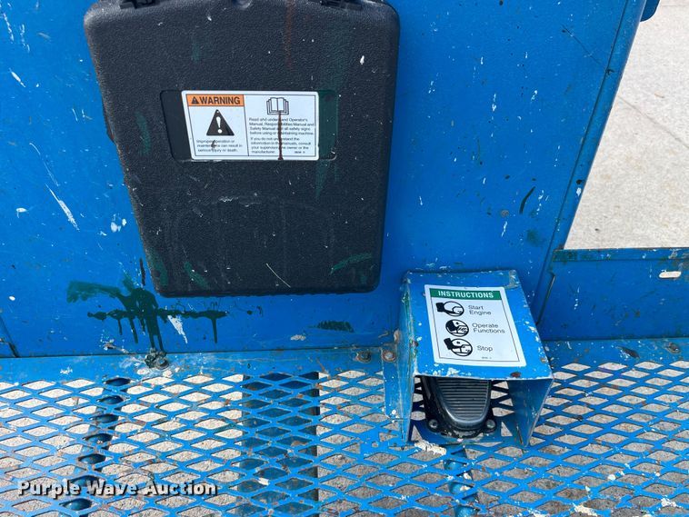 image for item LD9490 2006 Genie  S-65 boom lift