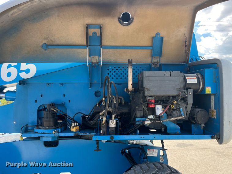 image for item LD9490 2006 Genie  S-65 boom lift